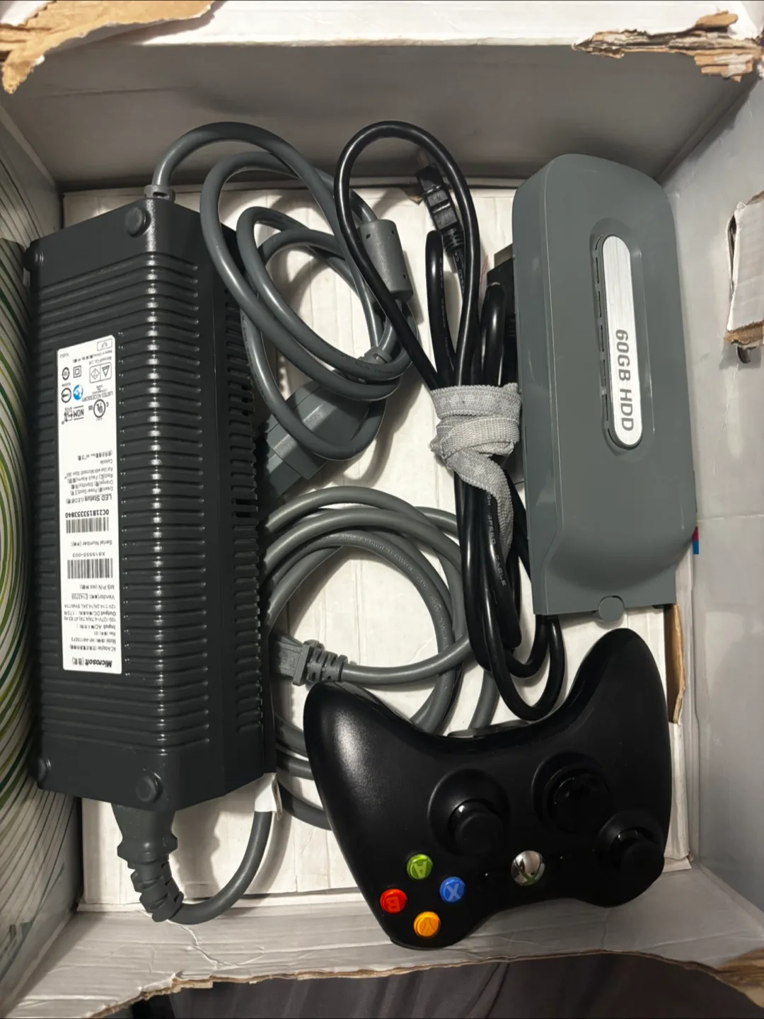 Xbox 360 Console with Controller image indicator(2)