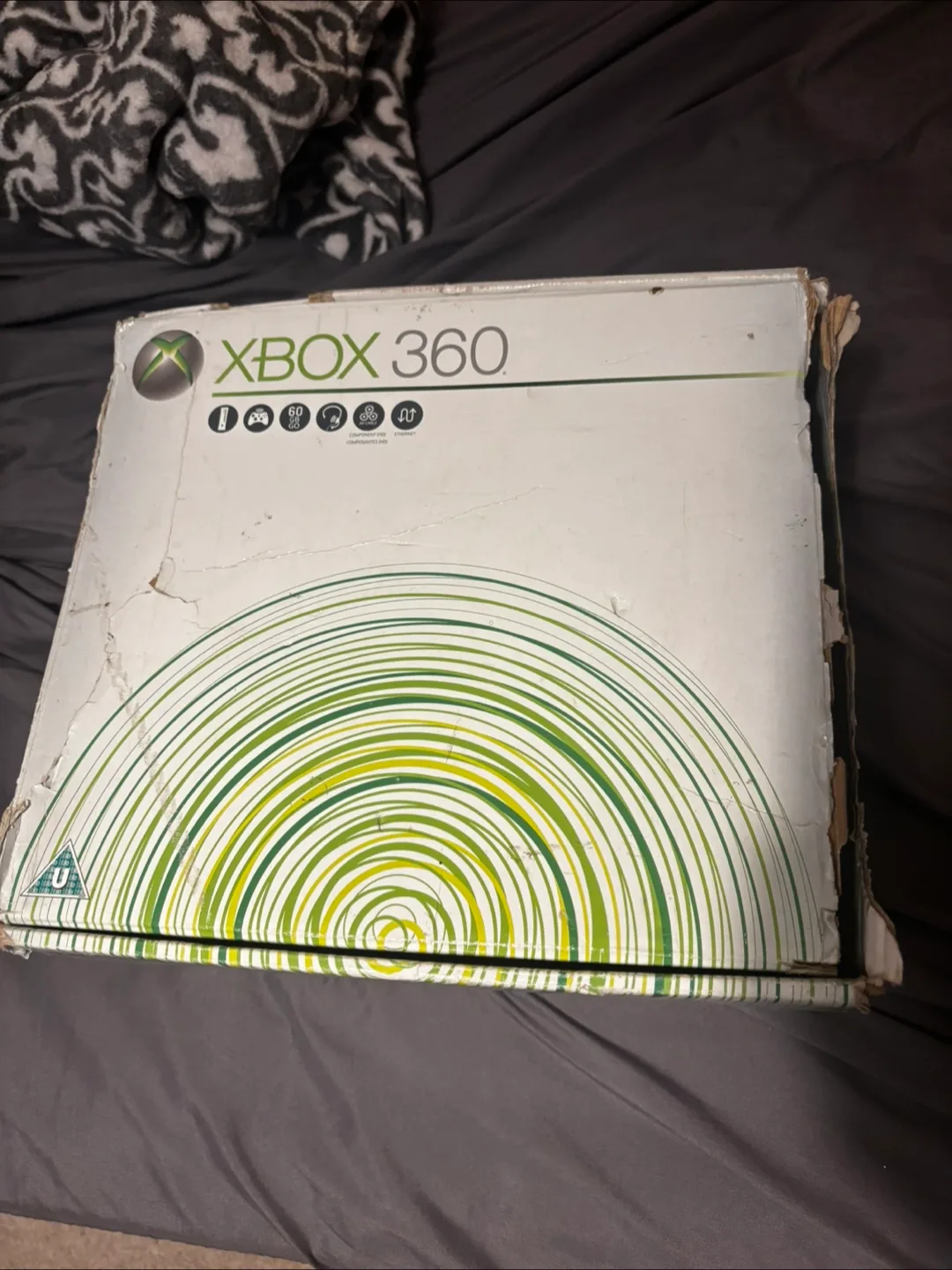 Xbox 360 Console with Controller image indicator(5)