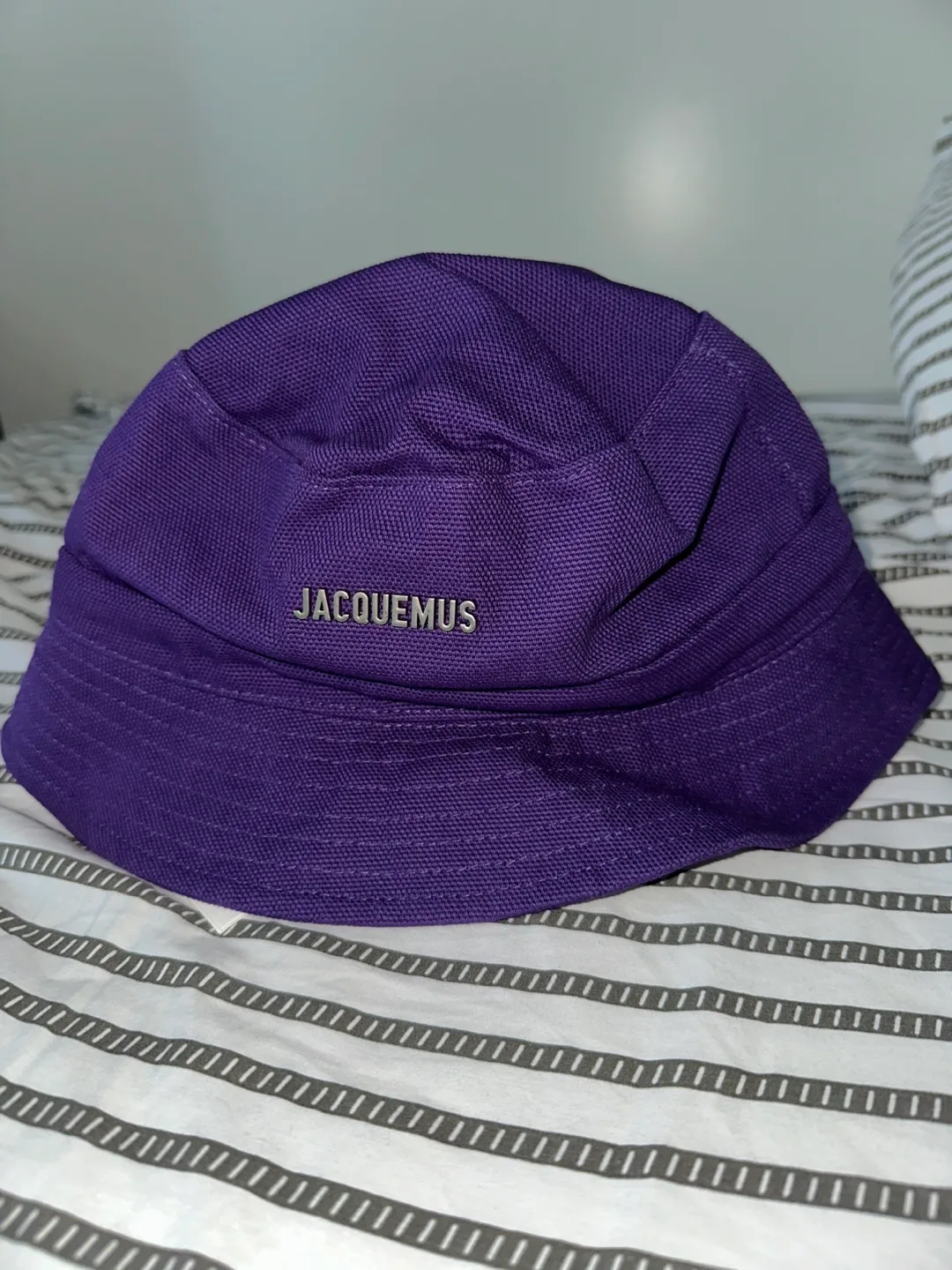 New Jacquemus Le Bob Gadjo Bucket Hat Purple Size 56 thumbnail
