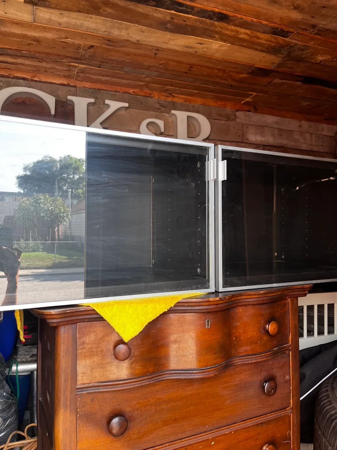 Ikea besta cabinet image indicator(3)