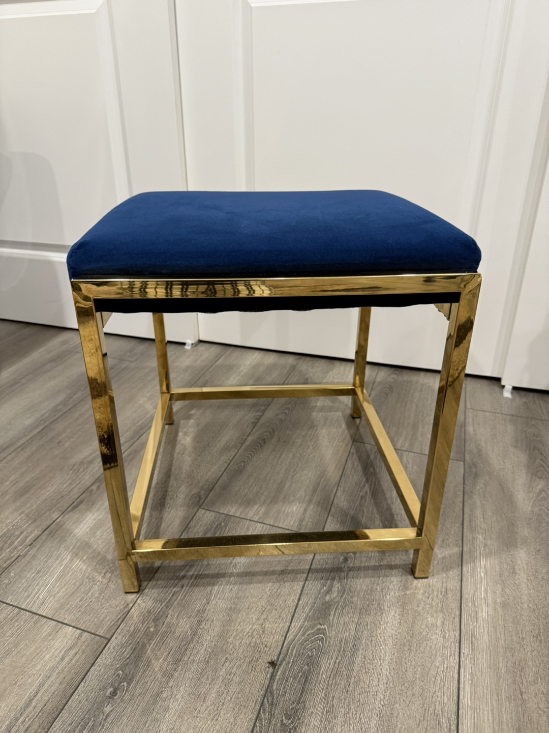 Blue Velvet & Gold Accent Stool - photo 3