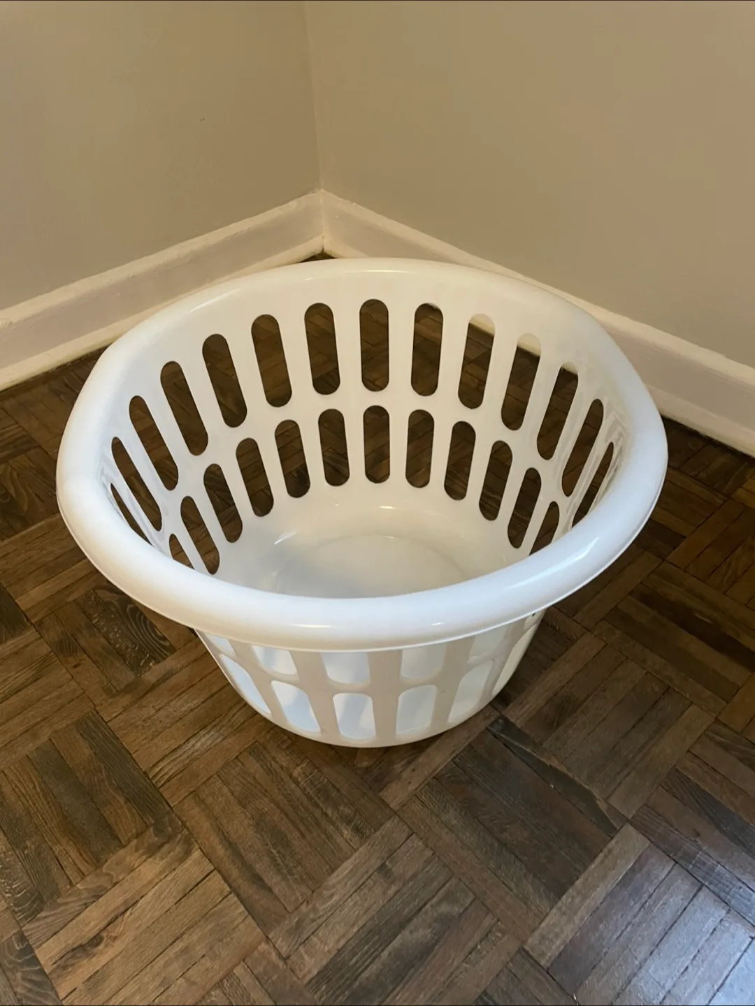 White Plastic Laundry Basket thumbnail