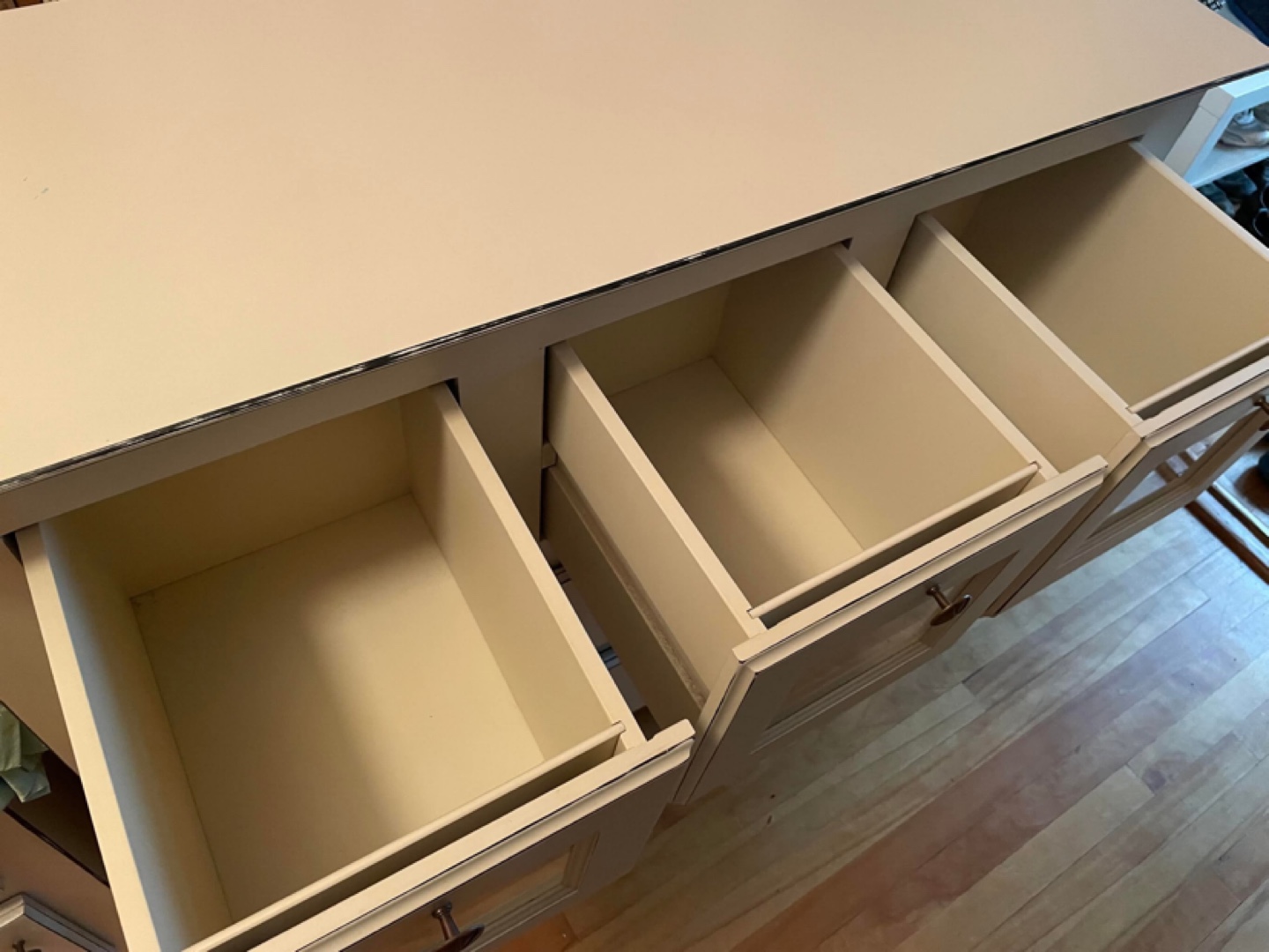 Off-White Dresser with Drawers - photo 4