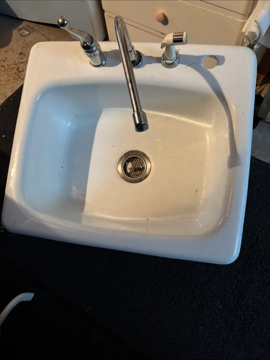 Cast Iron Sink image indicator(2)