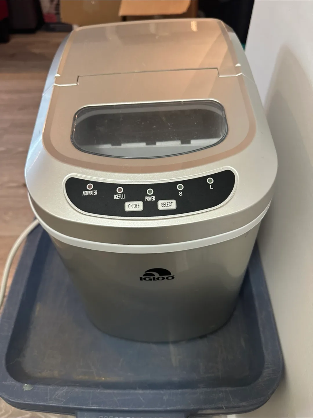 Igloo Portable Ice Maker thumbnail
