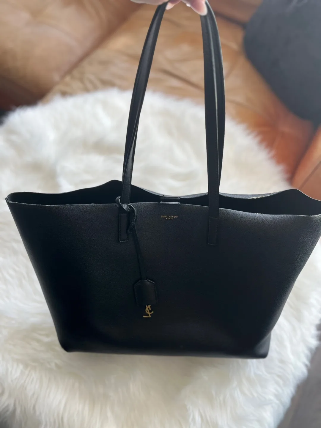Saint Laurent Black Leather Tote Bag image indicator(3)