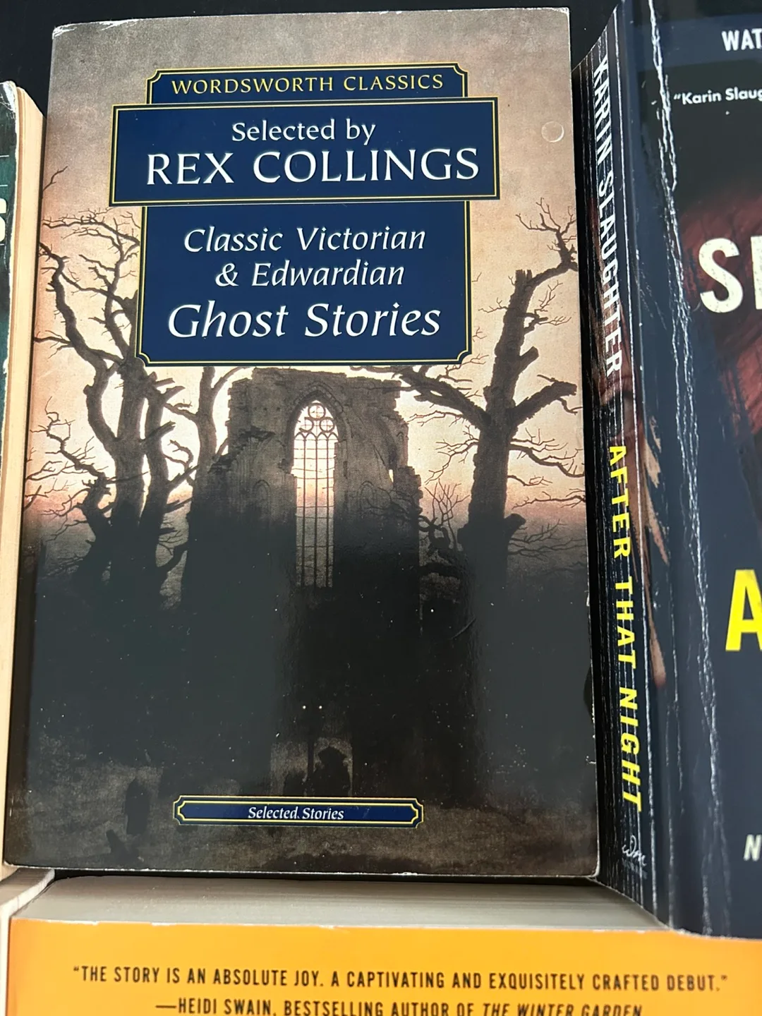 Books by Kristin Hannah, Elin Hilderbrand, Steven King  etc…. image indicator(7)