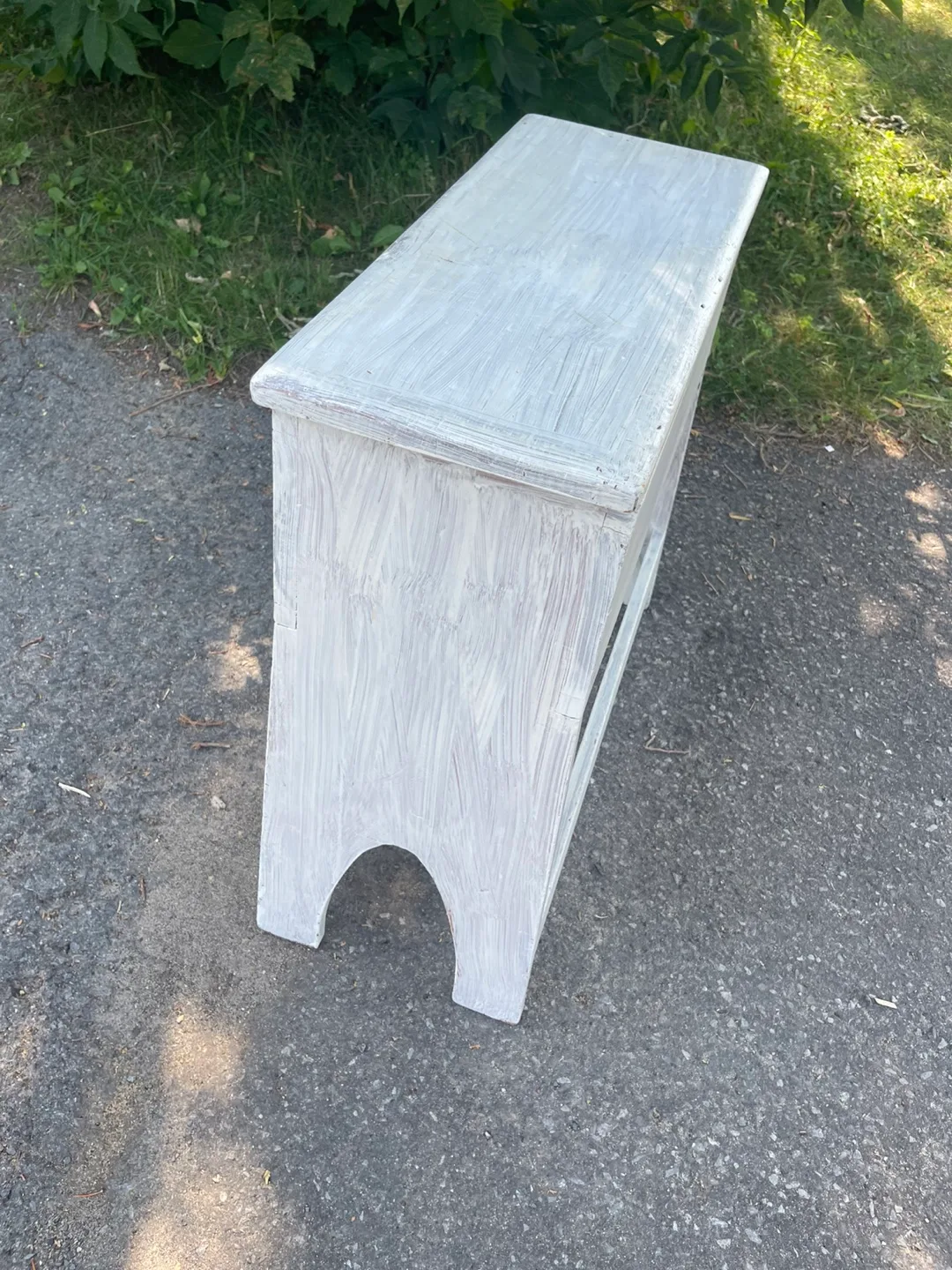 Vintage Painted Wooden Storage Bench image indicator(2)