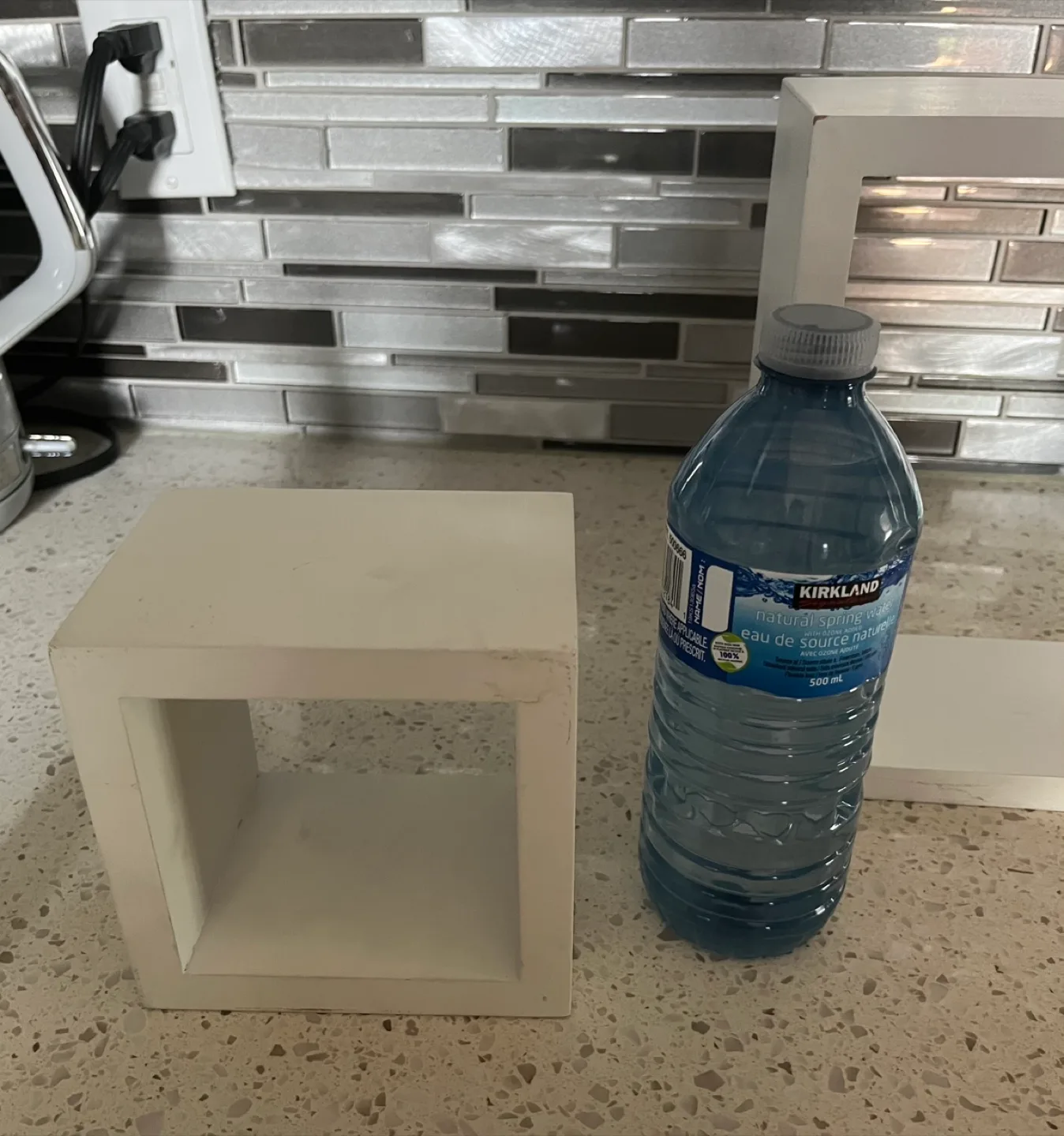 White Cube Shelves - Set of 3 image indicator(4)