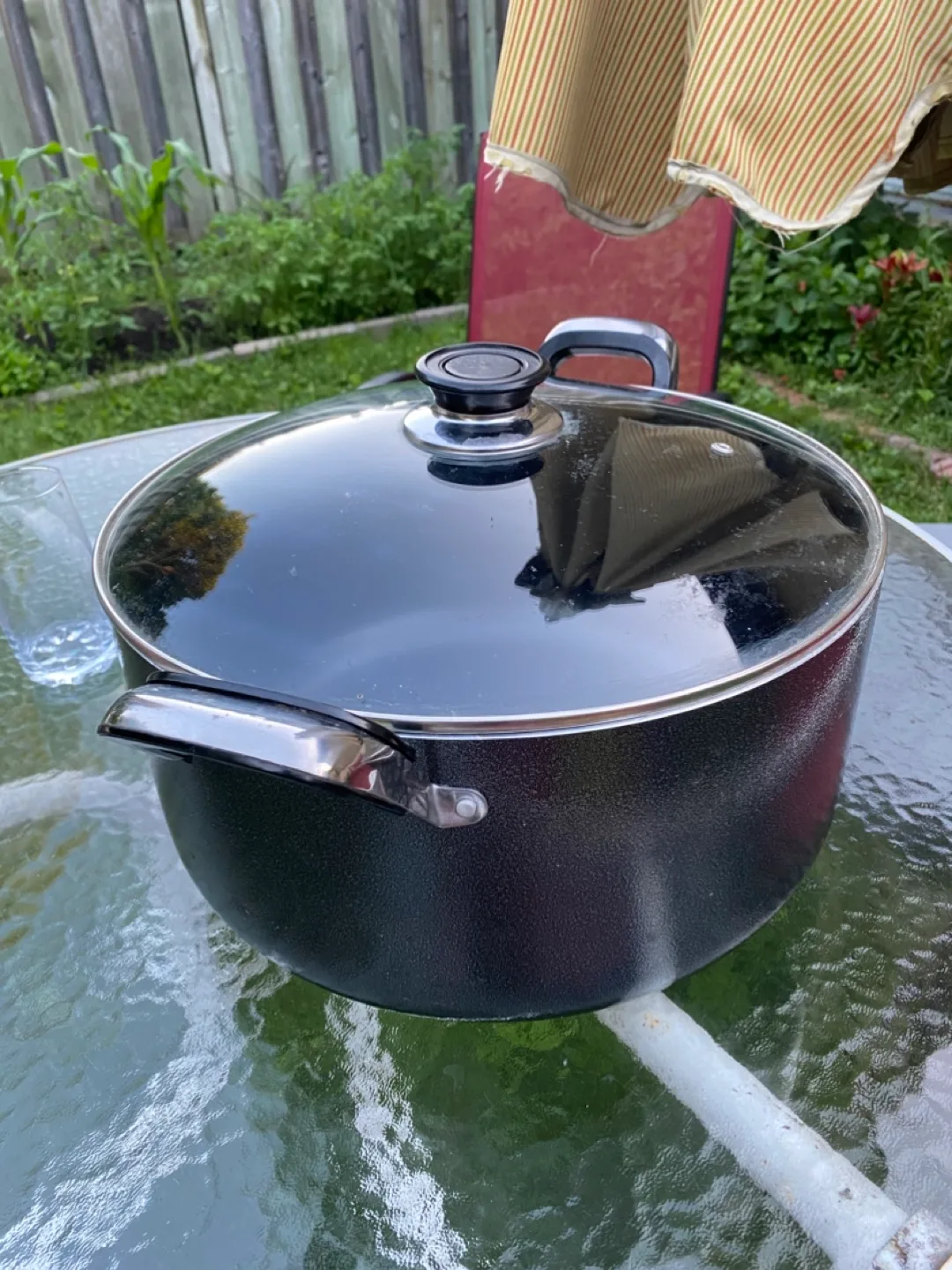 Large Black Stock Pot with Lid thumbnail