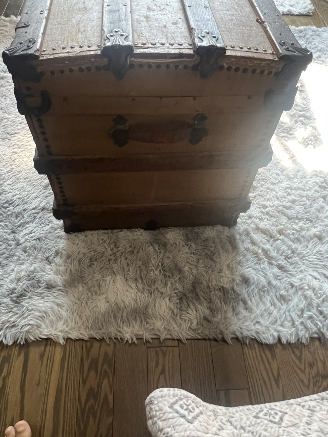 Antique Steamer Trunk - photo 3