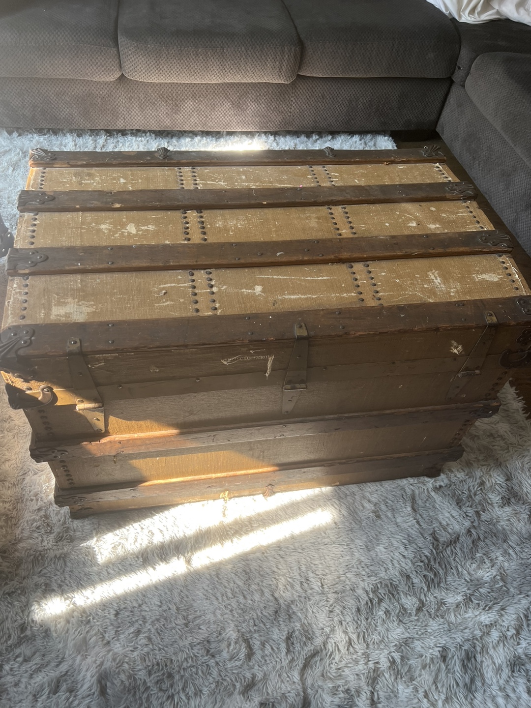 Antique Steamer Trunk - photo 2