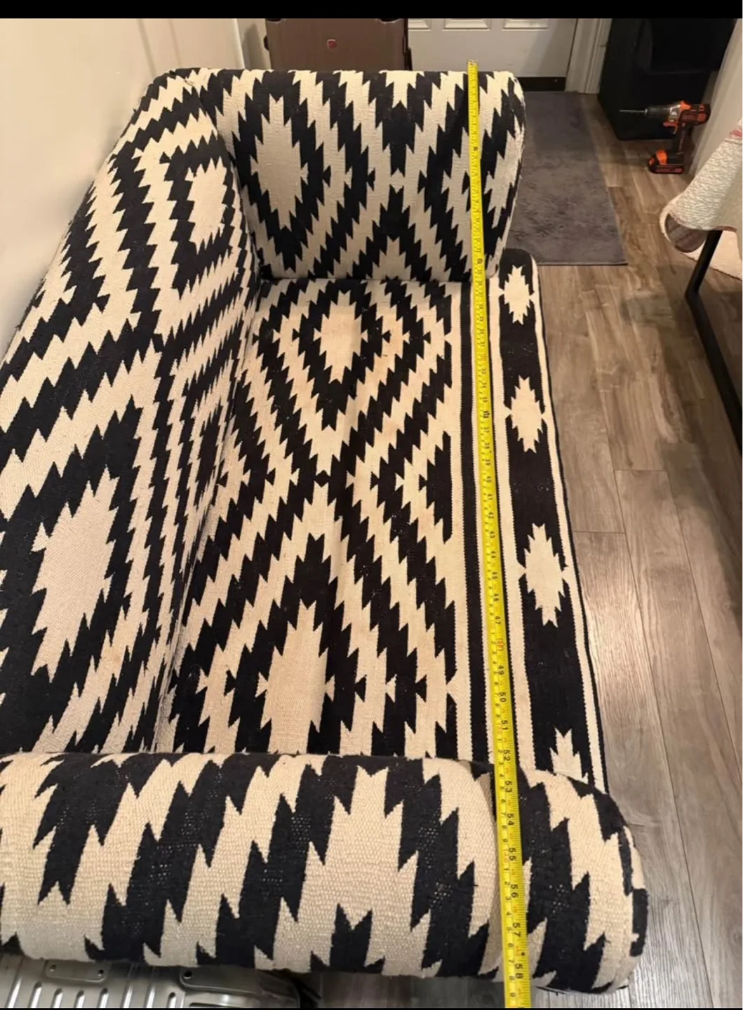 Aztec Patterned Loveseat Sofa image indicator(2)