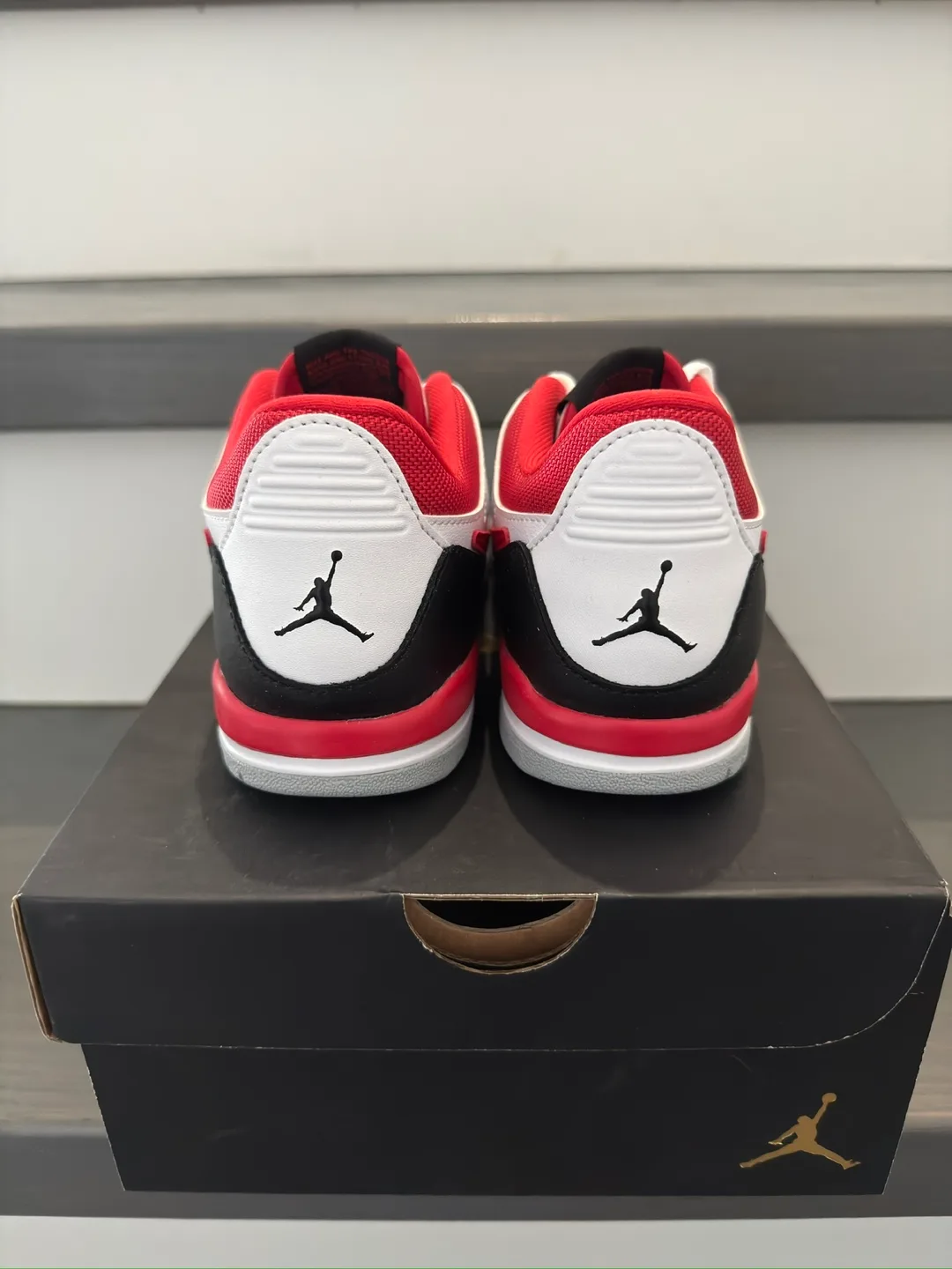 Nike Jordan Legacy 312 Low PS size 2Y image indicator(4)