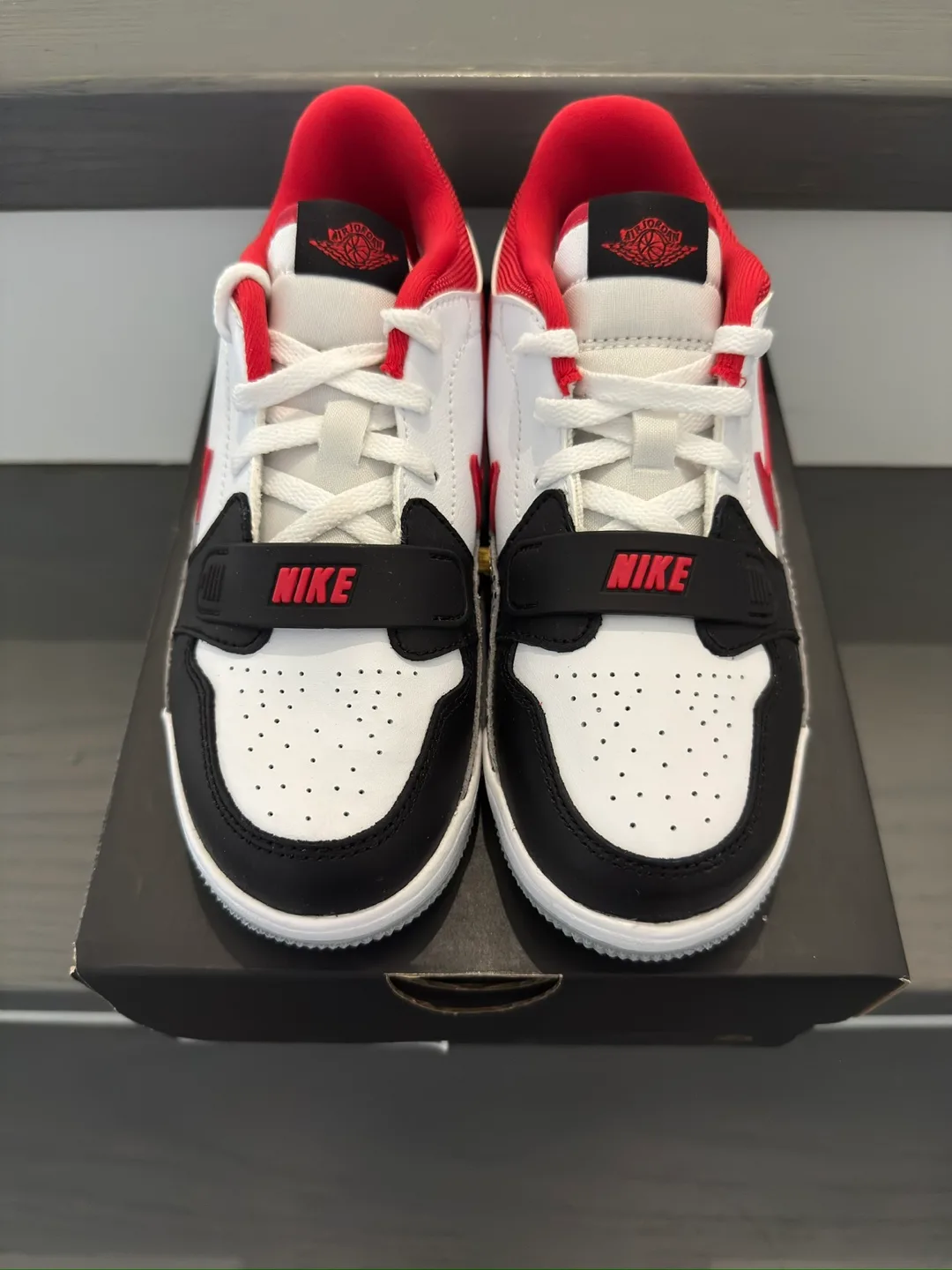 Nike Jordan Legacy 312 Low PS size 2Y image indicator(2)