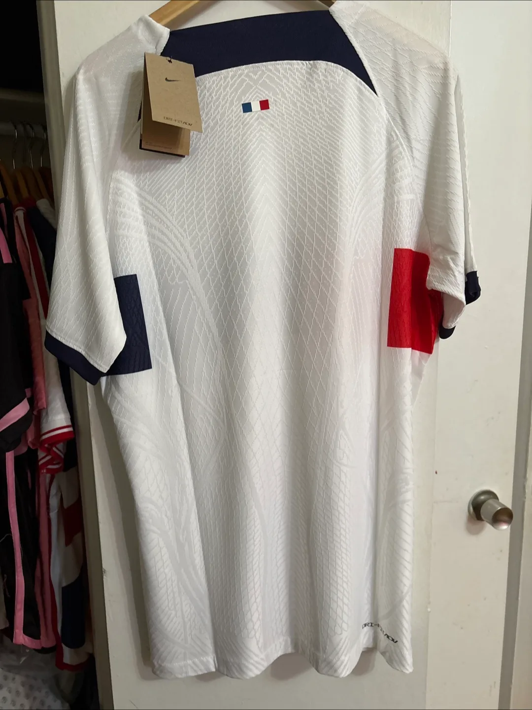 Nike Paris Saint-Germain Jersey image indicator(2)