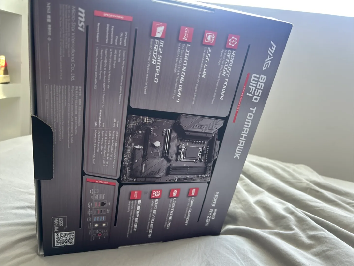 MSI MAG b650 tomahawk wifi motherboard image indicator(2)