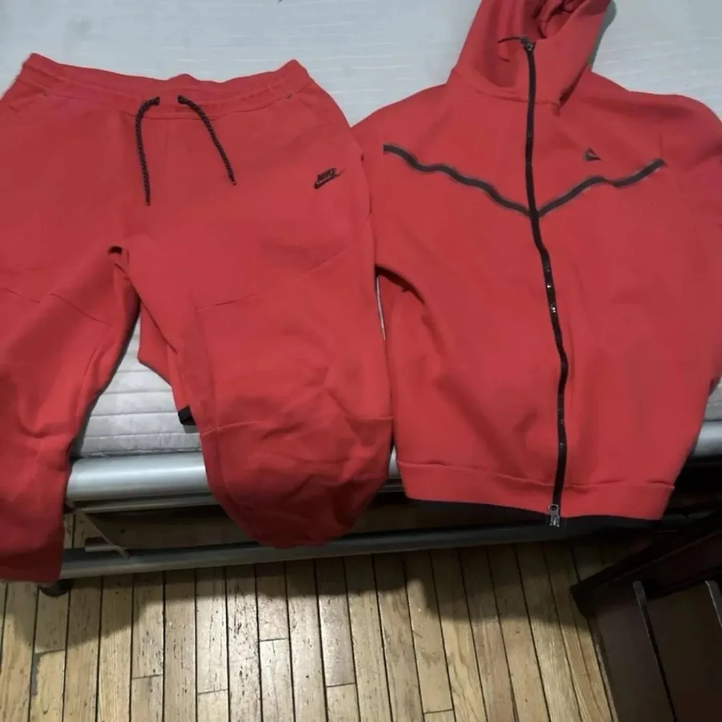 Nike Tech Fleece Red Tracksuit thumbnail