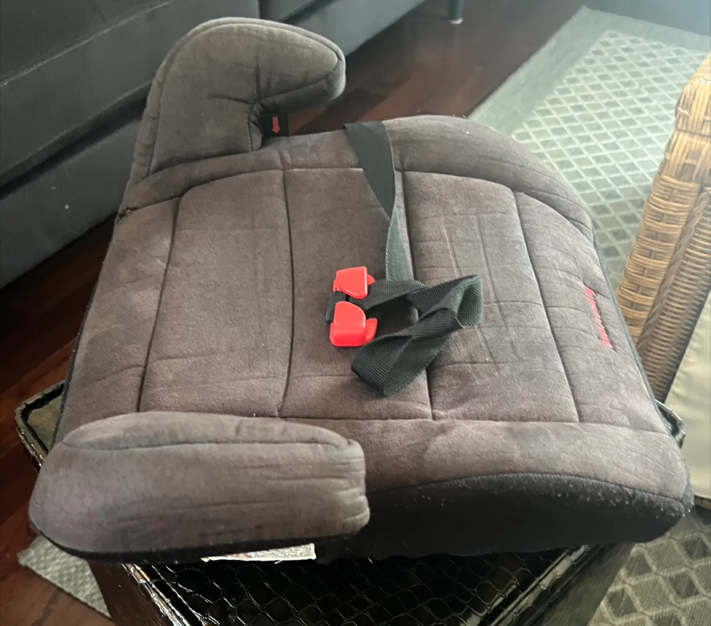 Harmony Youth Booster Seat - Black image indicator(3)