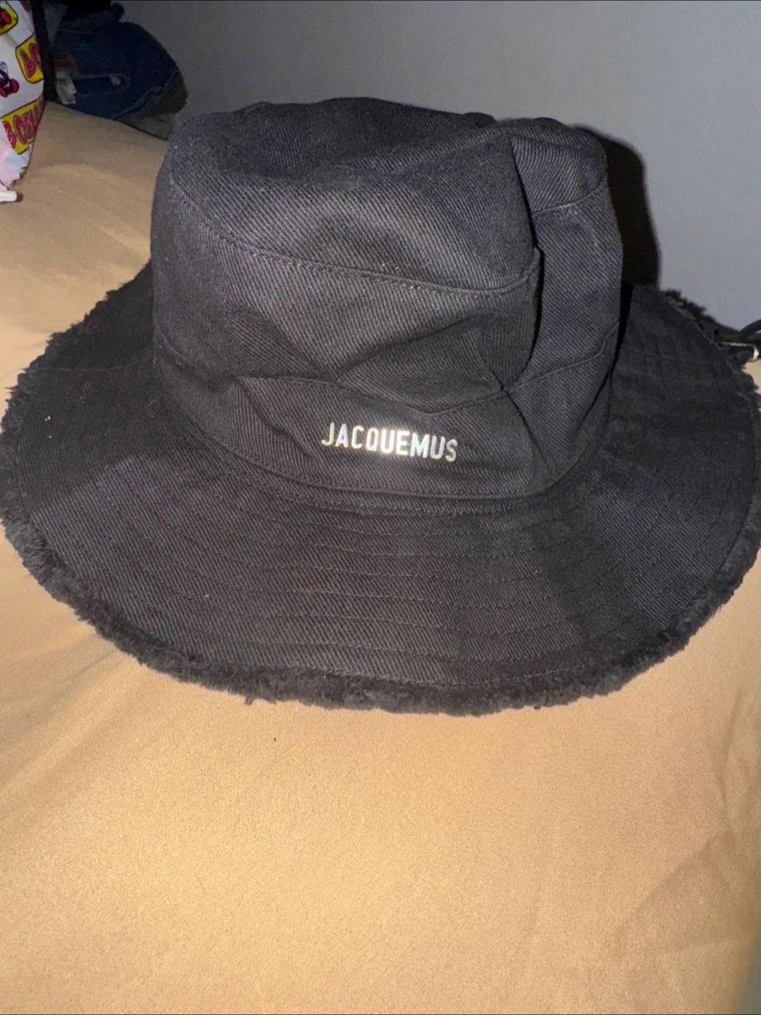 Jacquemus Le Bob Artichaut Bucket Hat - Black image indicator(5)
