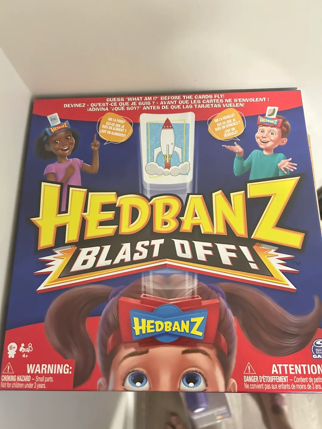 Hedbanz Blast Off! Game thumbnail