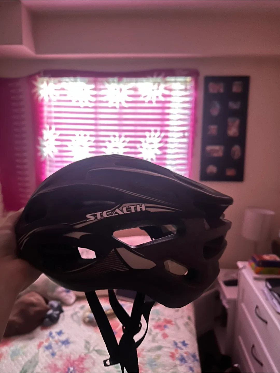 Bike helmet thumbnail