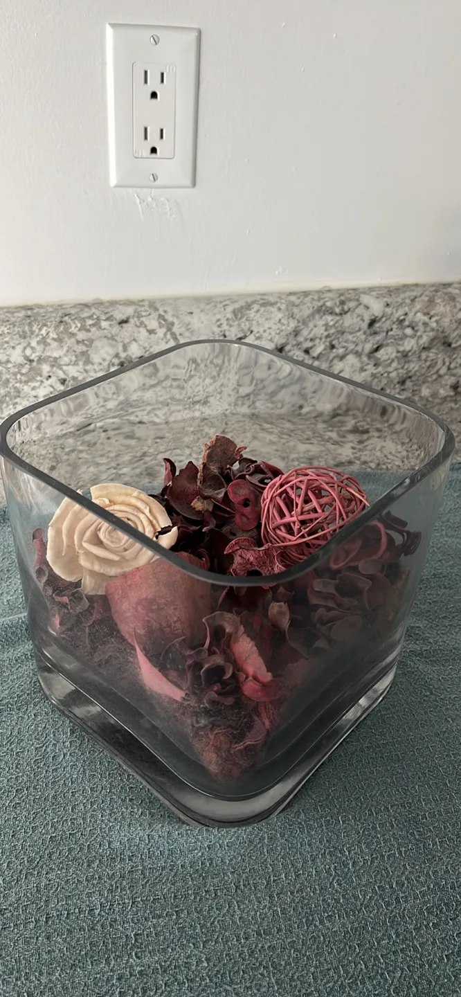 Glass Bowl/Vase thumbnail