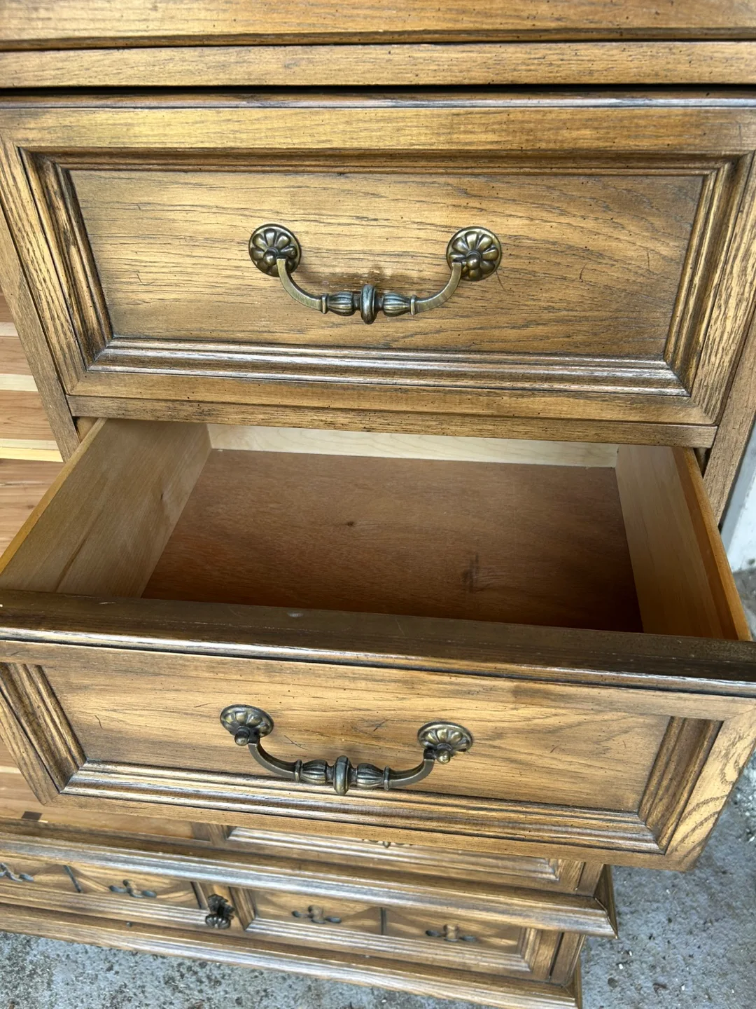 TALL BOY image indicator(6)