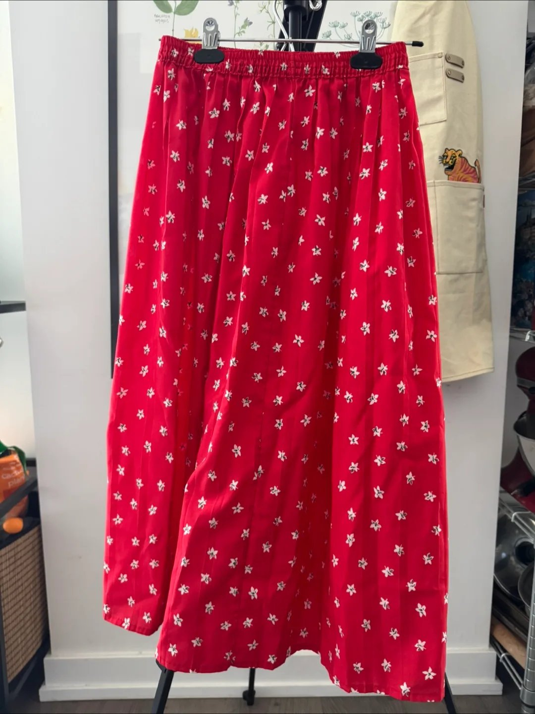 St Michael red floral skirt - MOVING SALE thumbnail