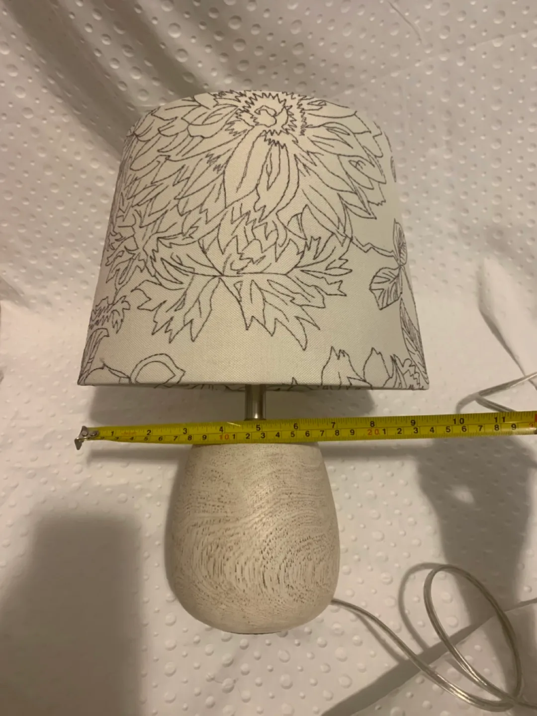Table Lamp with Floral Shade image indicator(2)