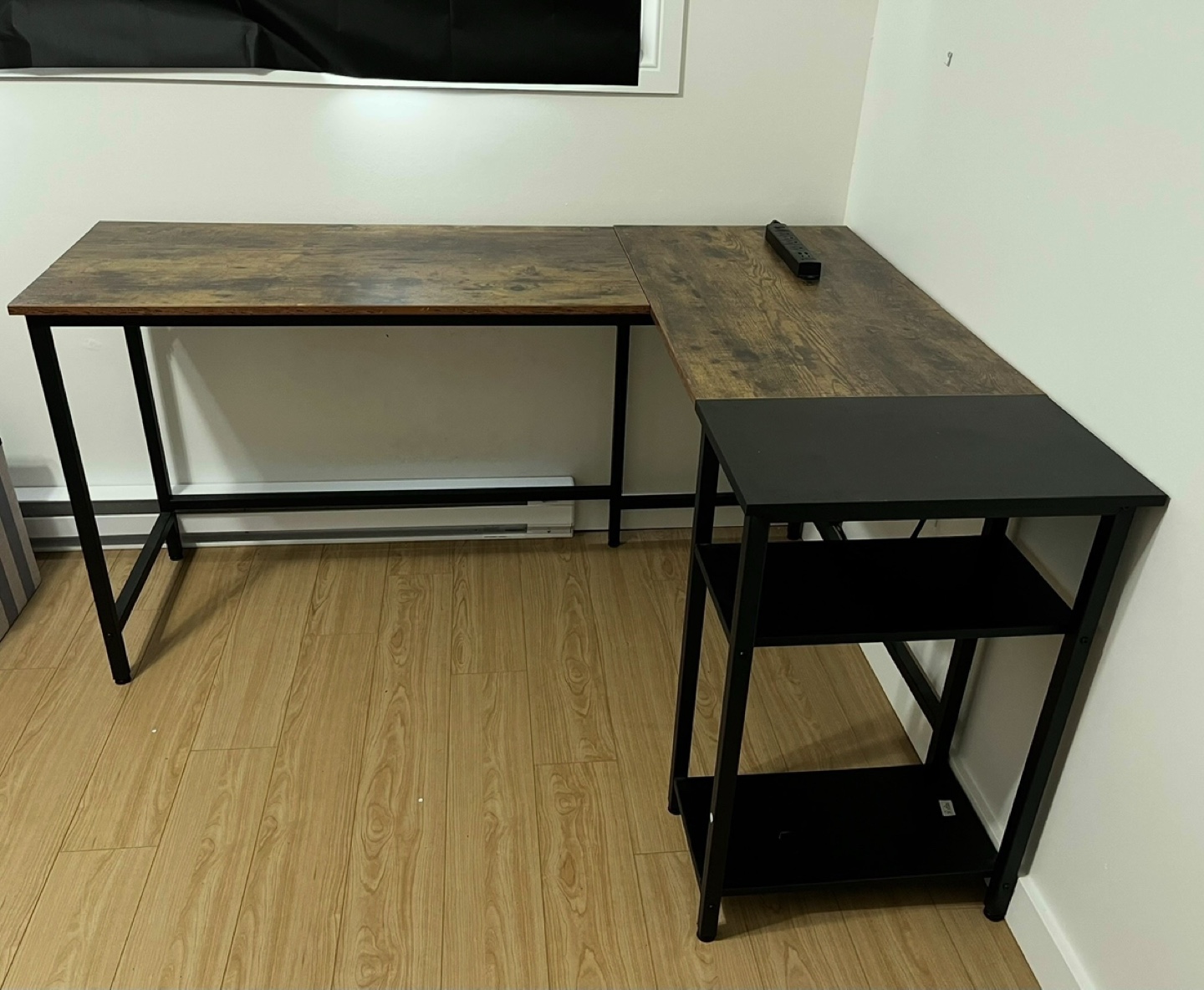L-shaped desk - photo 2