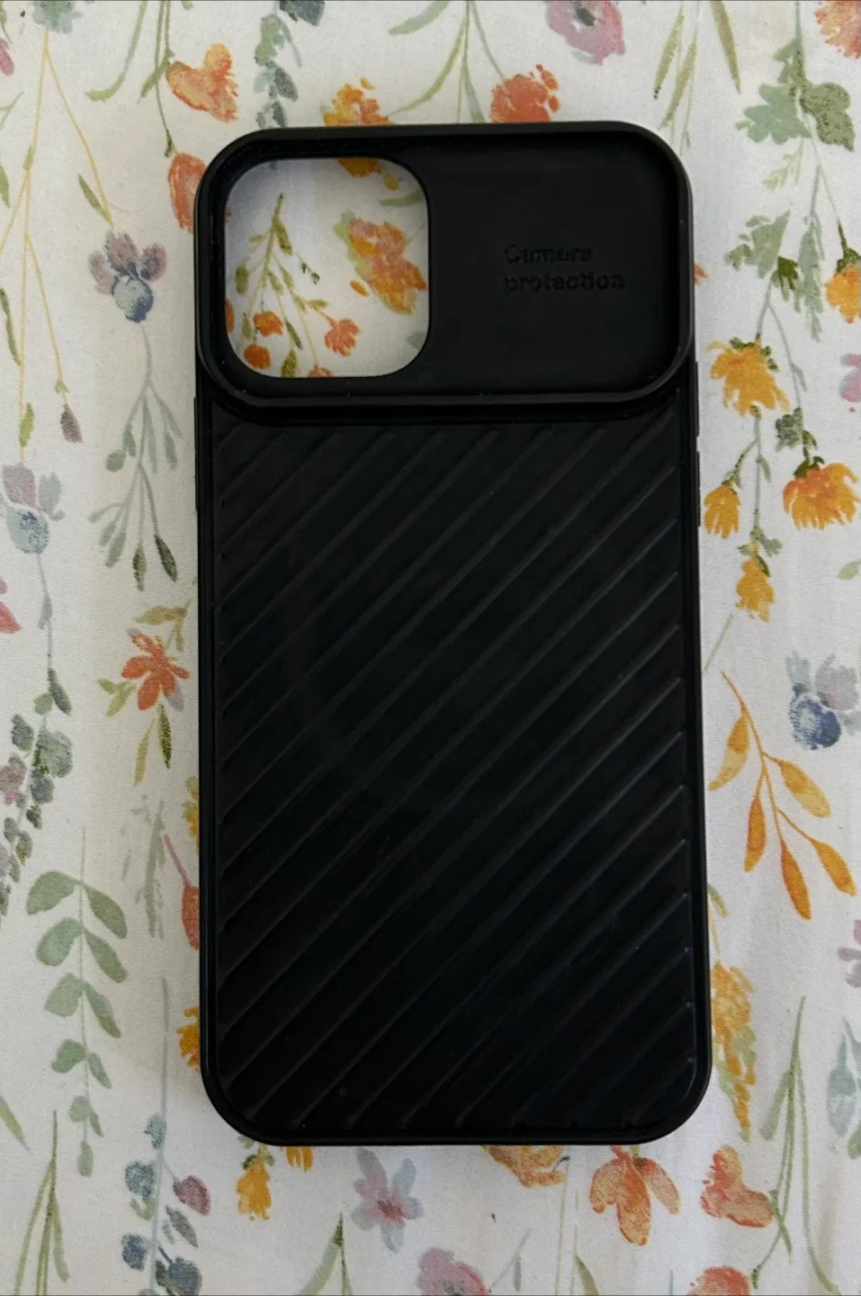 Black Phone Case with Camera Protection image indicator(2)