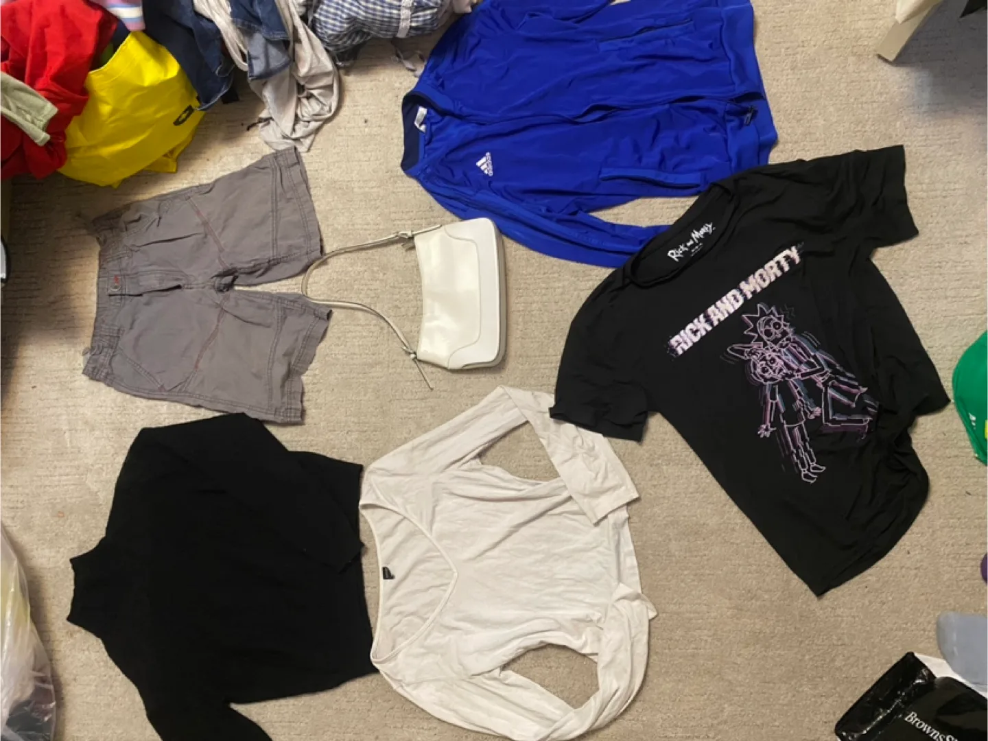 All clothing under $5‼️ NEED GONE ASAP image indicator(5)