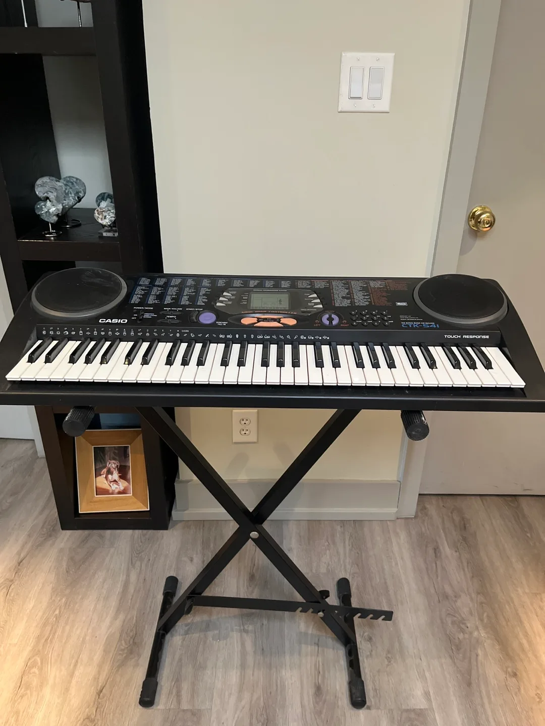 Casio CTK-541 Keyboard with Stand thumbnail