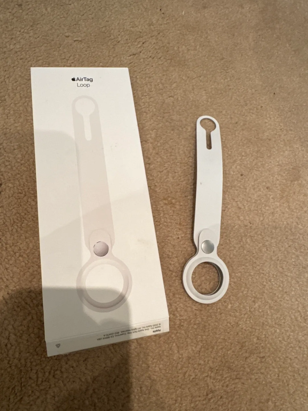 Apple AirTag Loop - with Box thumbnail