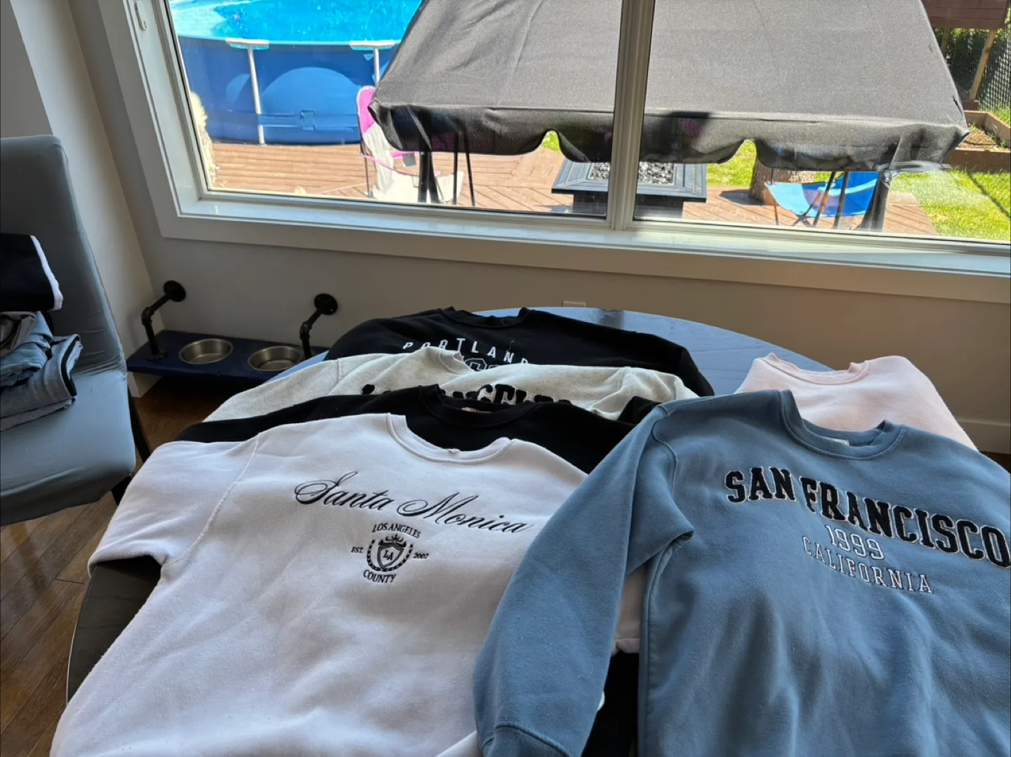 Assorted Women's XS Clothing 30 pieces image indicator(4)