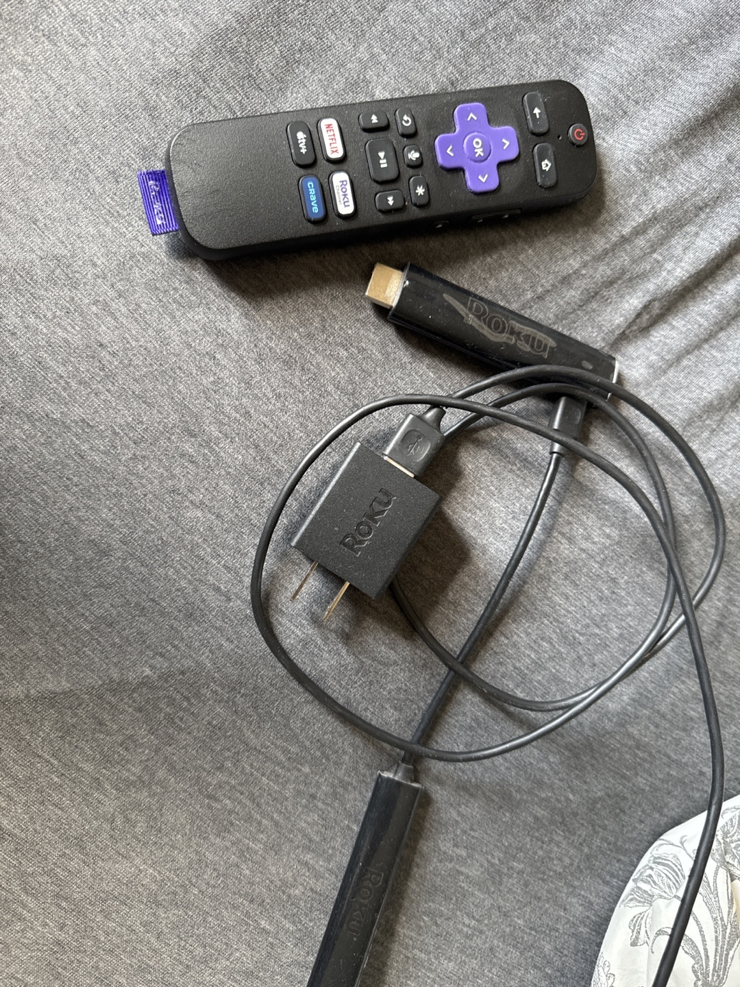 55” Samsung HD TV + 4K Roku Stick with Dolby Vision - photo 2