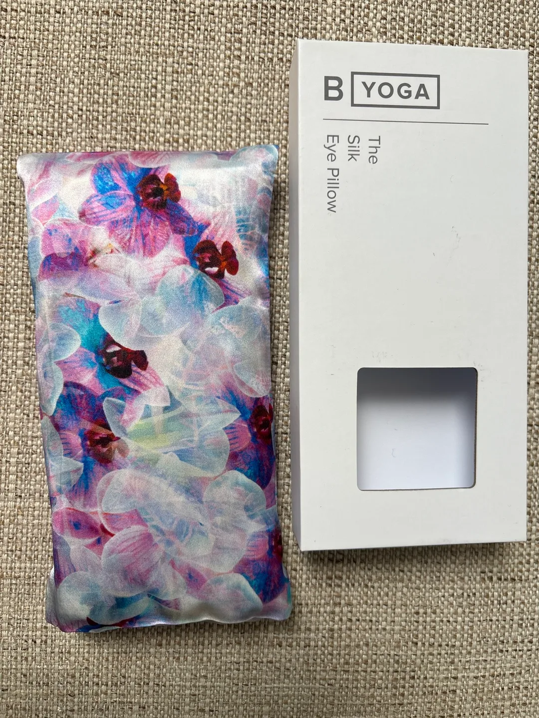 B Yoga The Silk Eye Pillow - Floral thumbnail