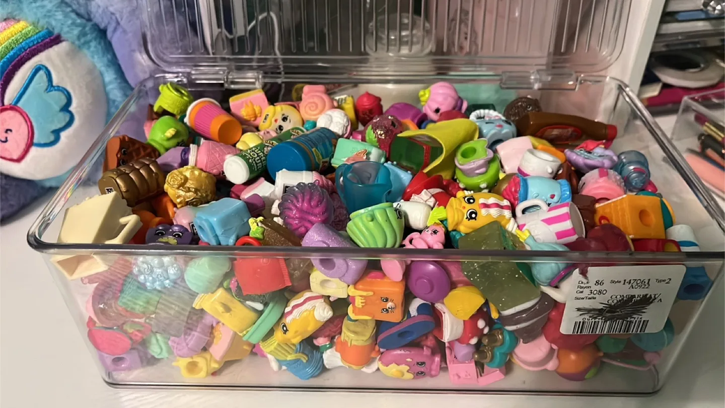 Shopkins Lot thumbnail