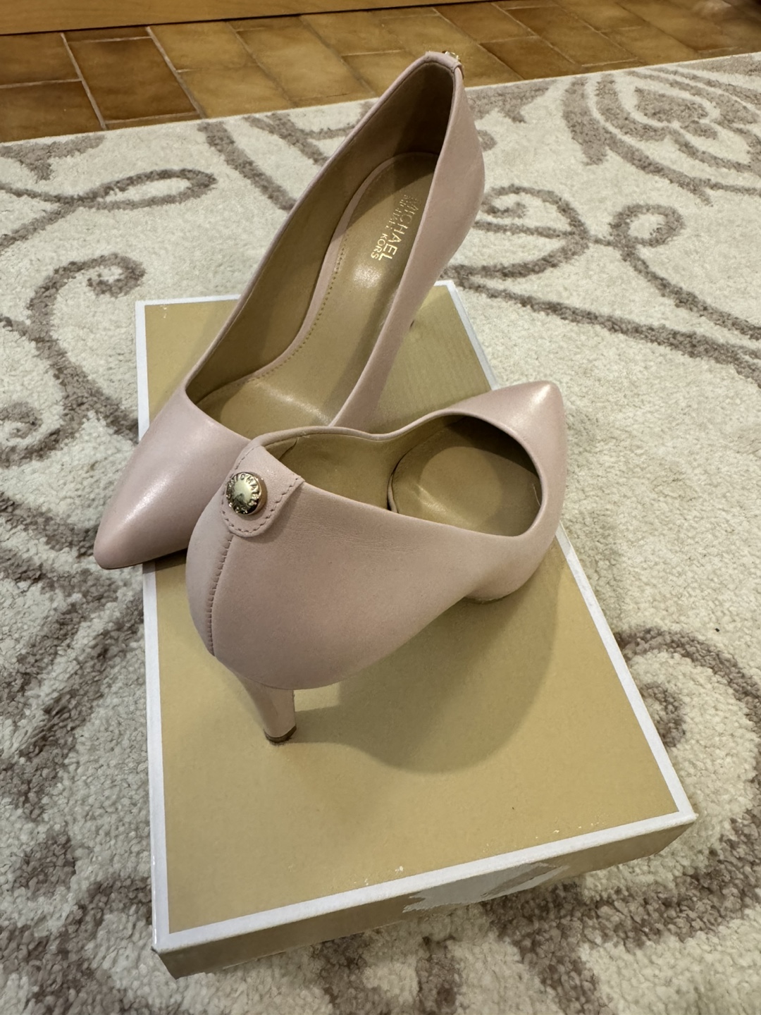Michael Kors Dorothy Heels - Size 5
