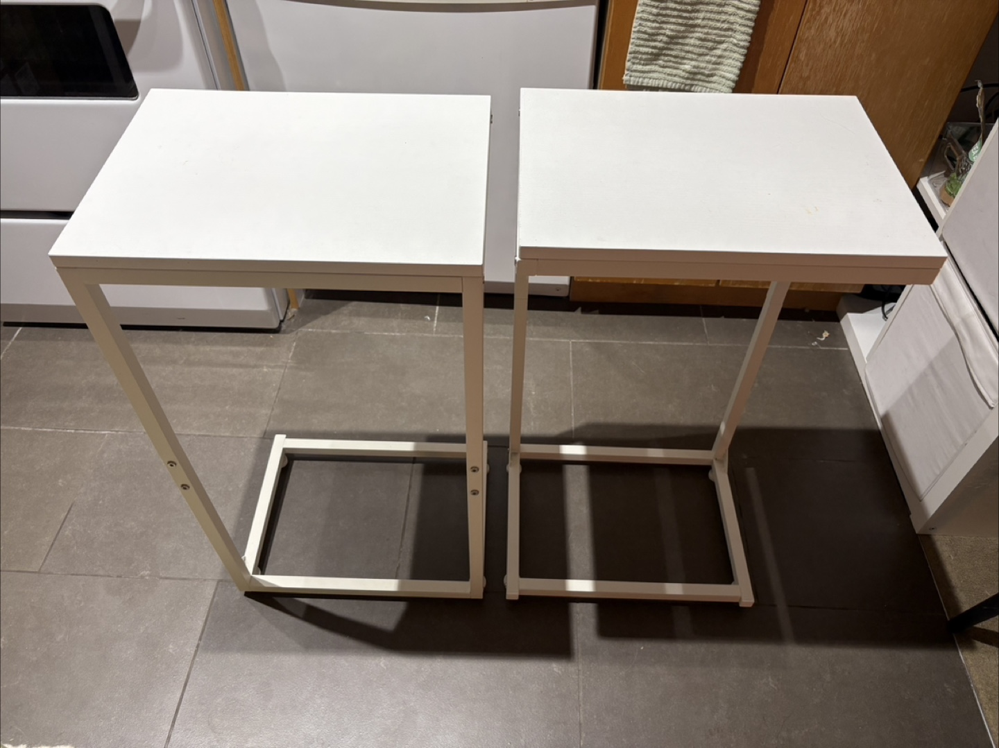 White C-Shaped Side Tables (Set of 2)