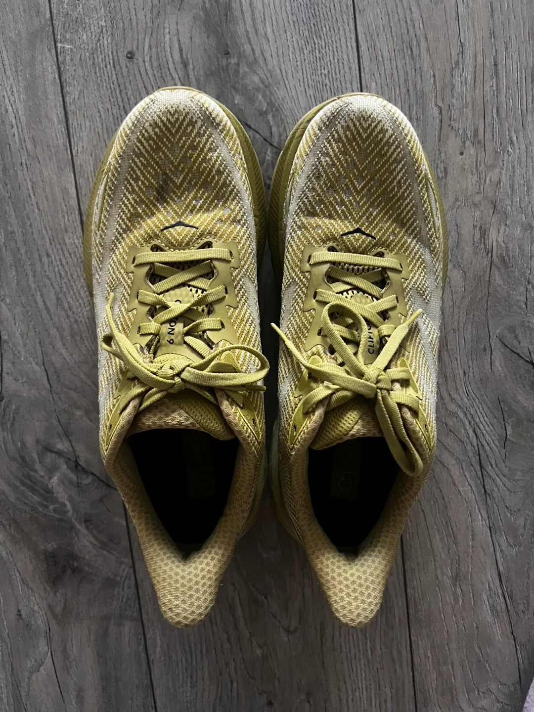 Hoka runners size 9.5 women image indicator(3)