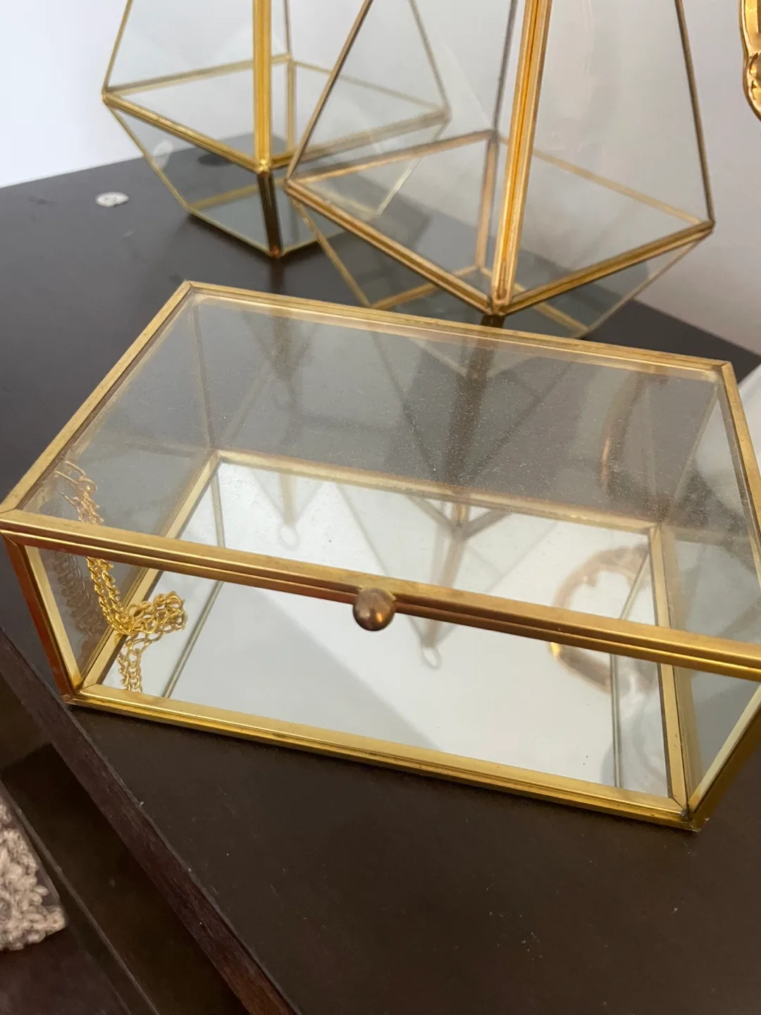 Gold Trimmed Glass Jewelry Box image indicator(4)