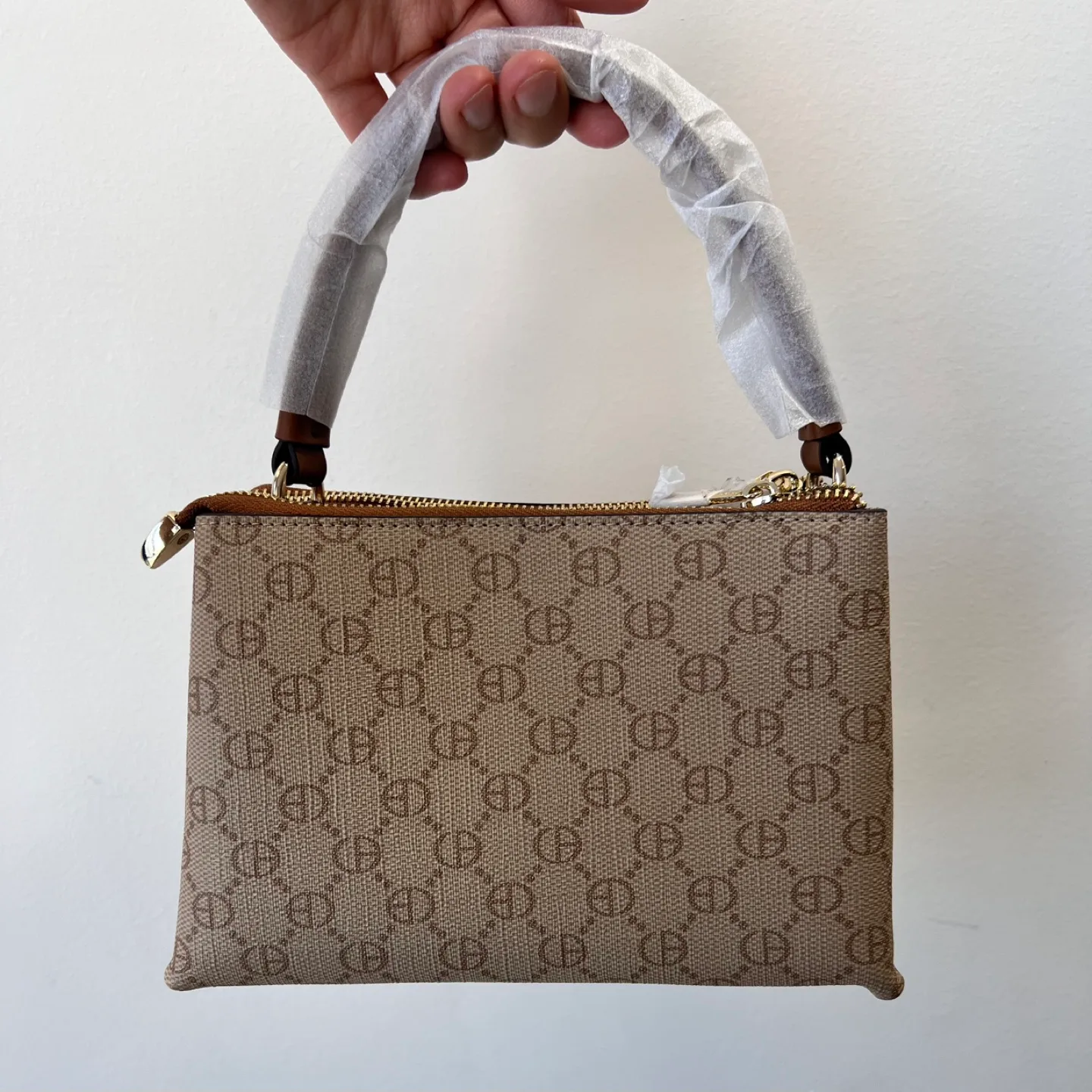 《Brand New》Aopiya Leather Handbag image indicator(5)