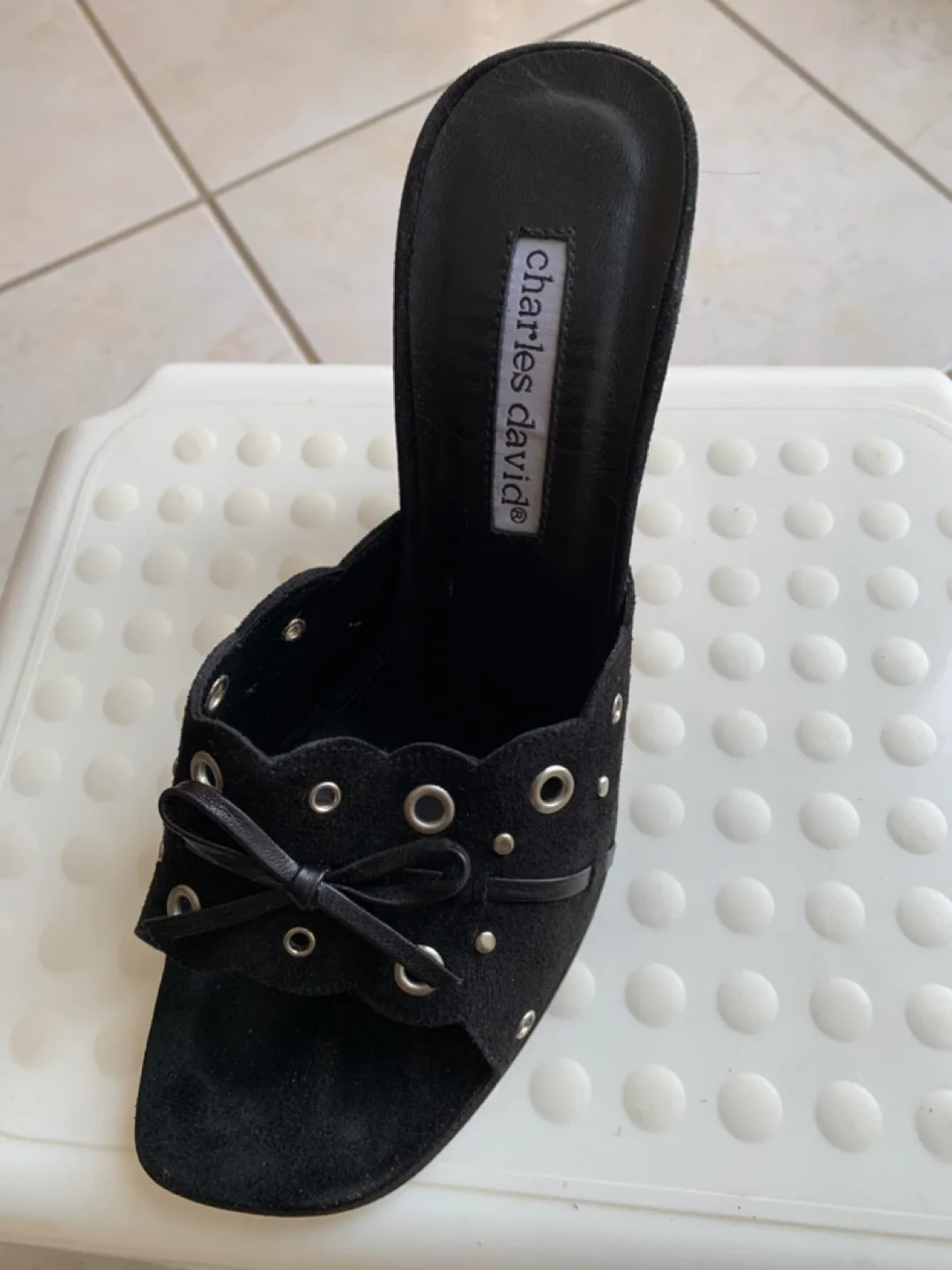 Charles David Black Suede Heels - Size 7 image indicator(2)