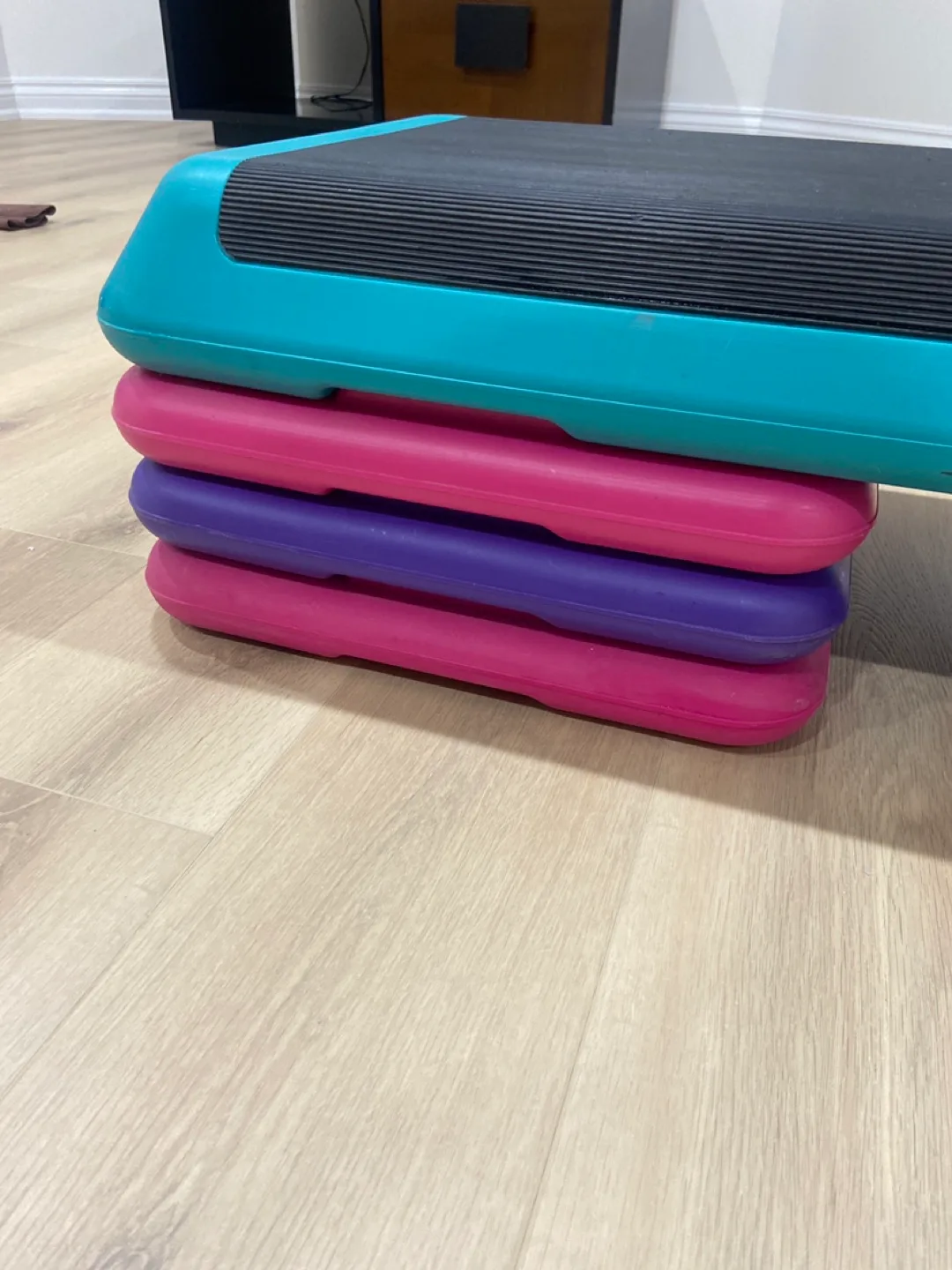 The Step Aerobic Platform image indicator(3)