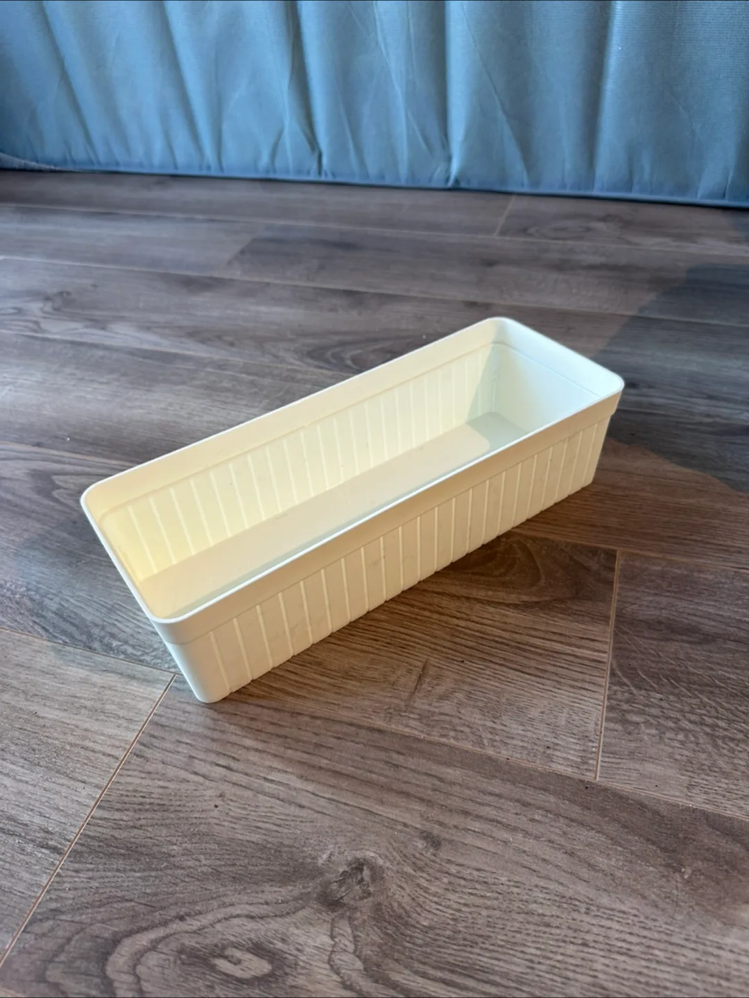 White Plastic Drawer Organizer thumbnail