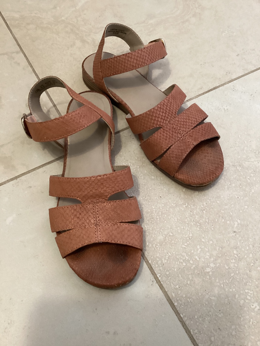 NATURALIZER LEATHER SANDALS