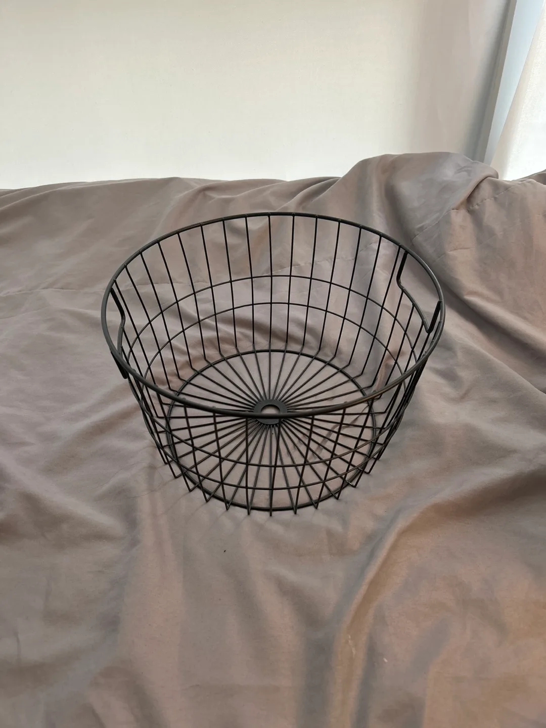 Black Wire Basket thumbnail