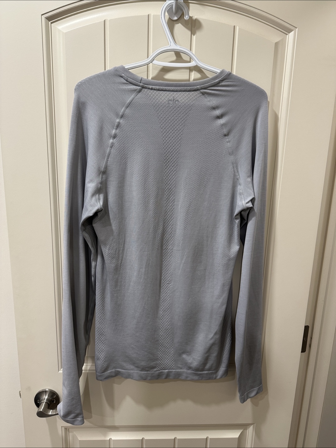 Men’s ALO Long Sleeve – Light Grey – Size S - photo 4